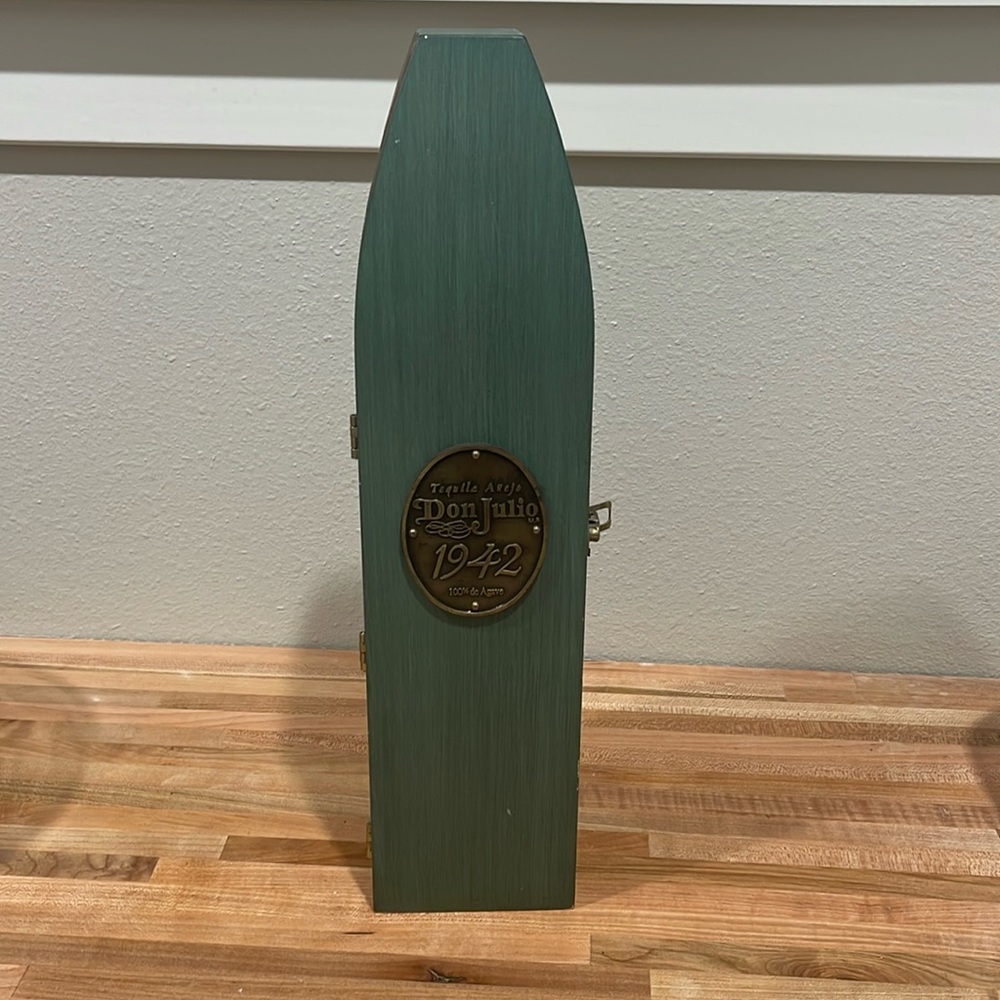 Rare Don Julio 1942 Tequila empty green bottle and coffin box